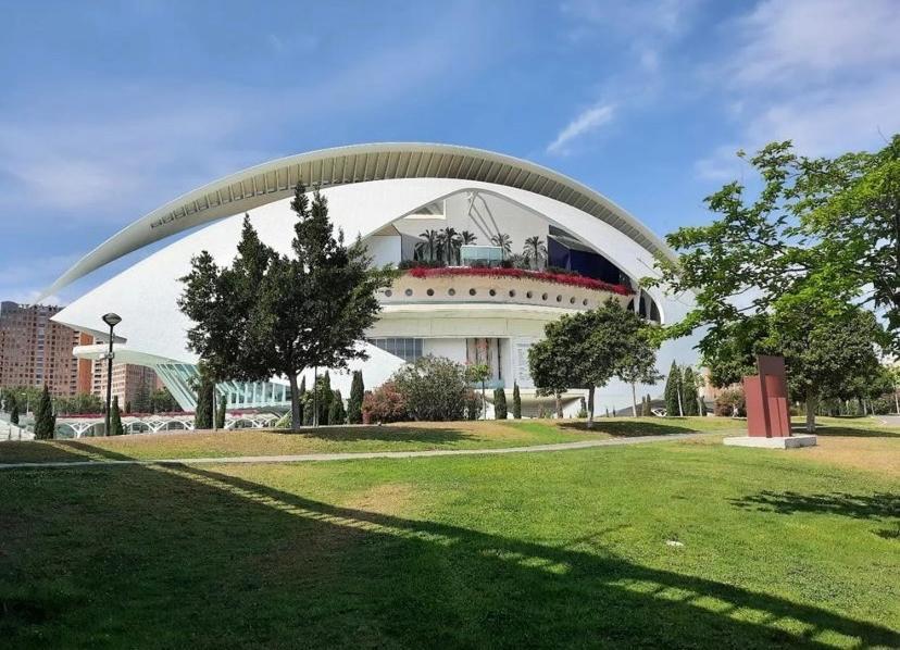 Apartamentos Ciudad De Las Artes Y Las Ciencias 瓦伦西亚 外观 照片
